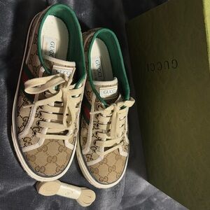 Gucci tennis 1977 sneaker womens size 38